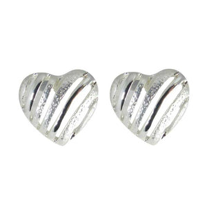 Outline heart earrings